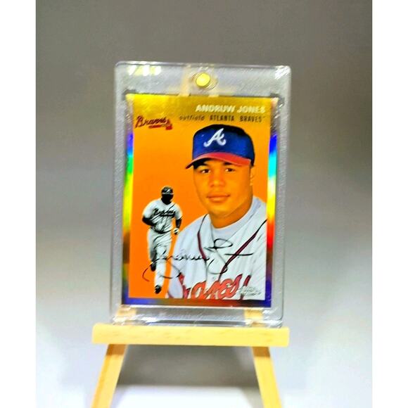 Andruw Jones #17 Topps Chrome Refractor SP 60/75 2023 - Picture 1 of 9